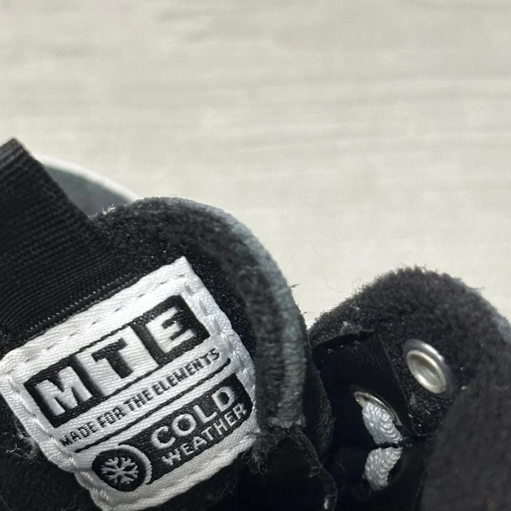 Vans Sk8-Hi Zip MTE Toddler 8.5 Black Grey Cold Weather Suede High Top‎